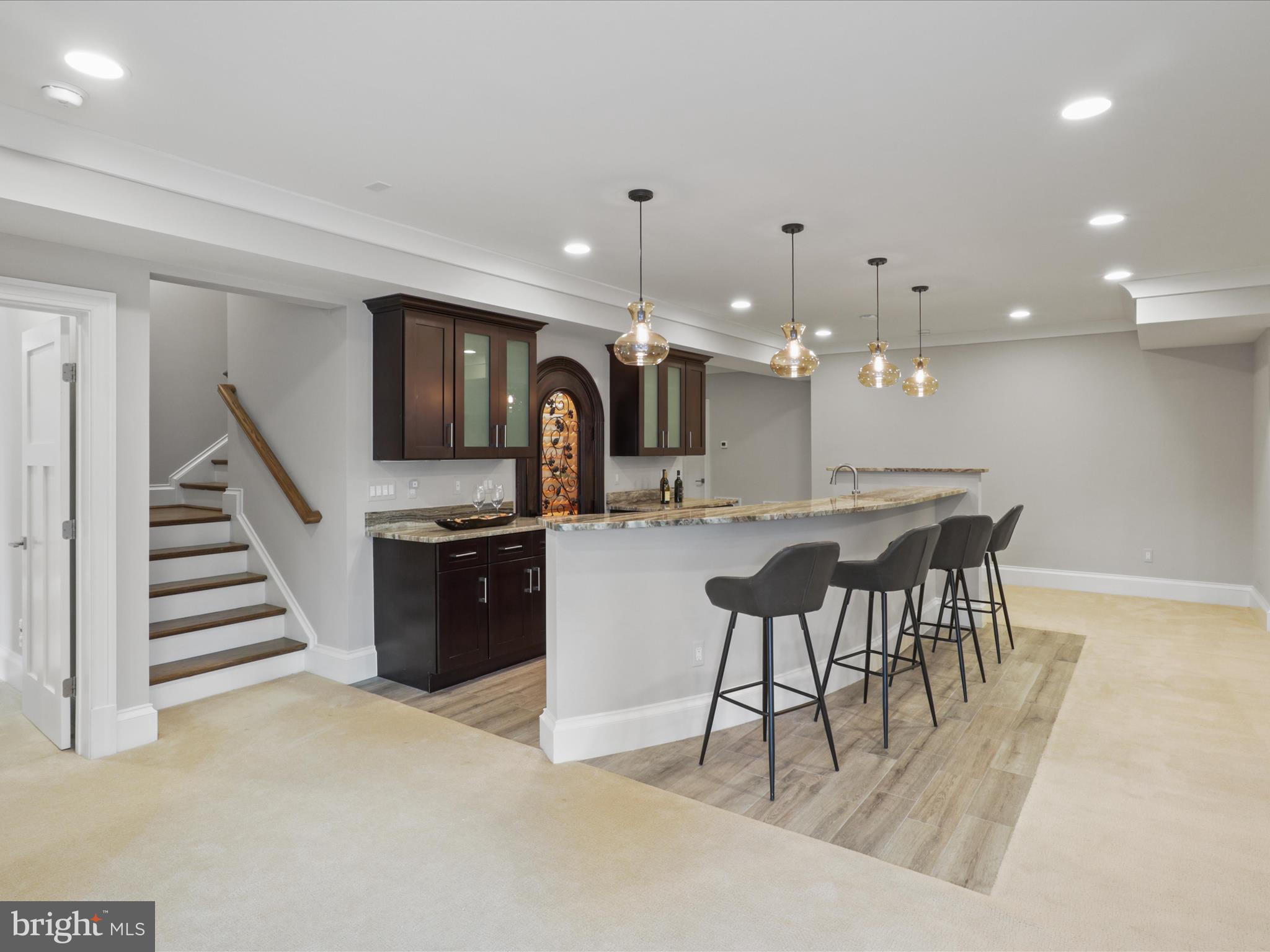 ROSEMONT - Residential