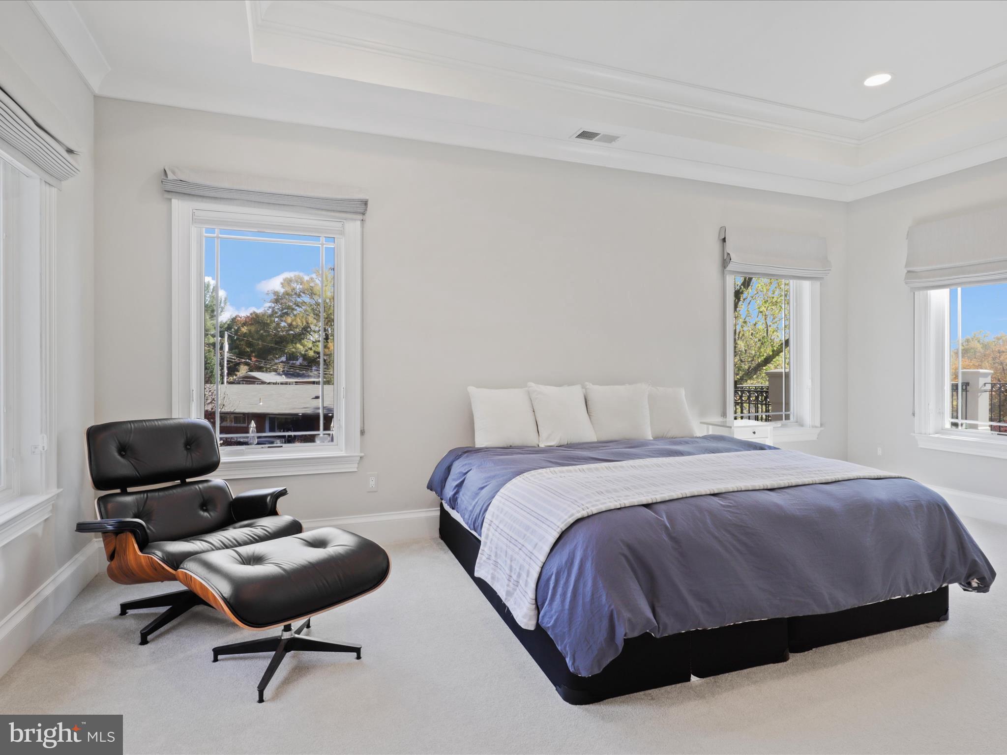 ROSEMONT - Residential