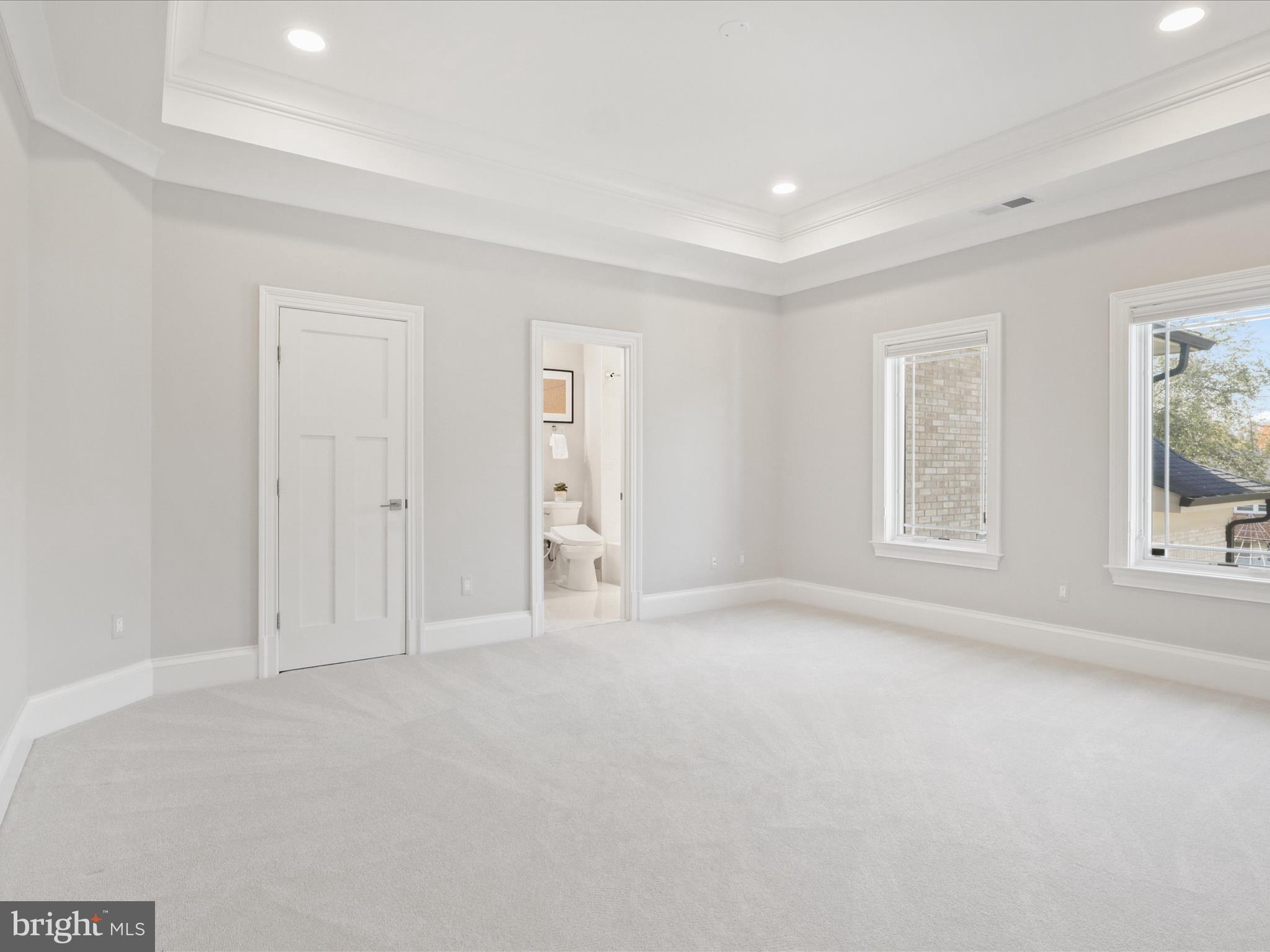 ROSEMONT - Residential