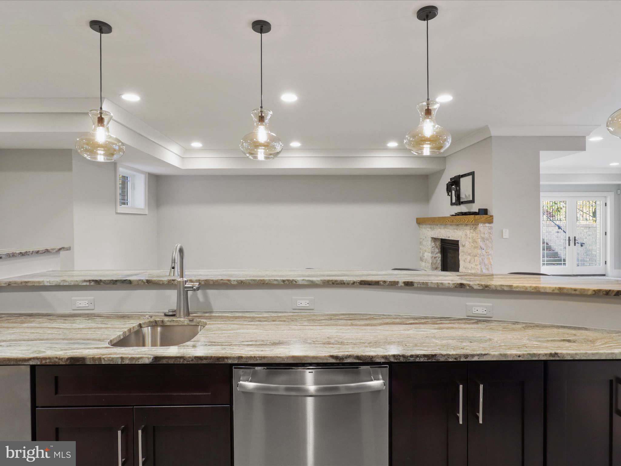 ROSEMONT - Residential