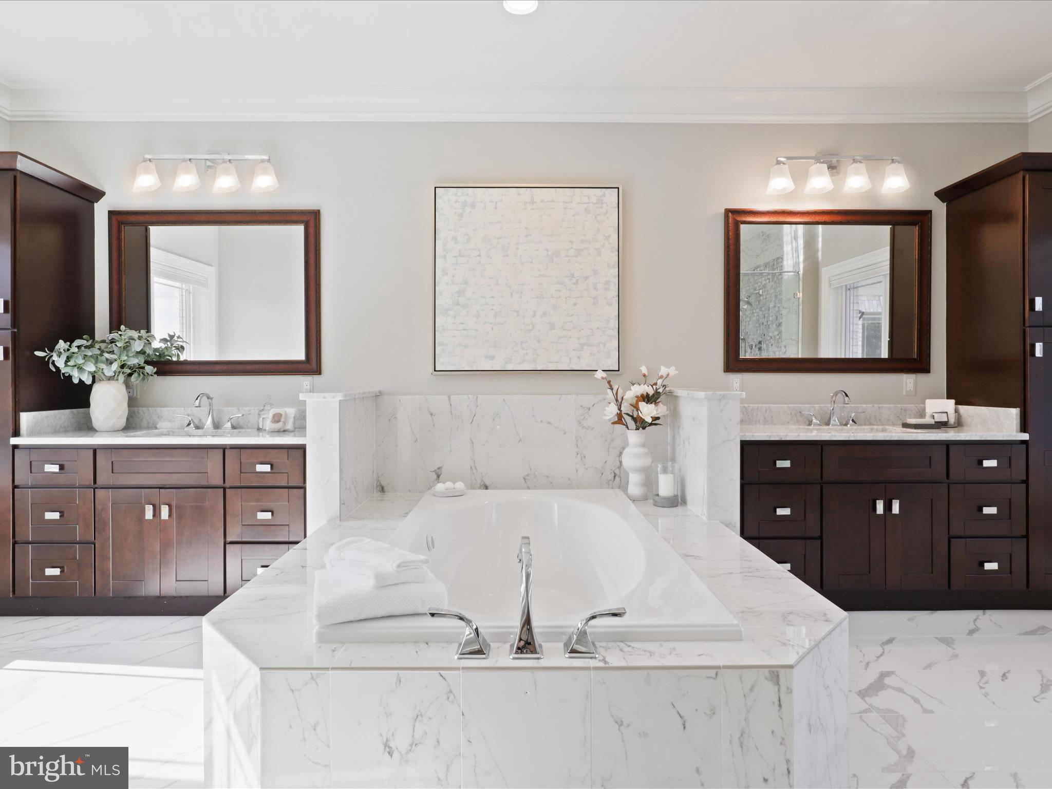 ROSEMONT - Residential