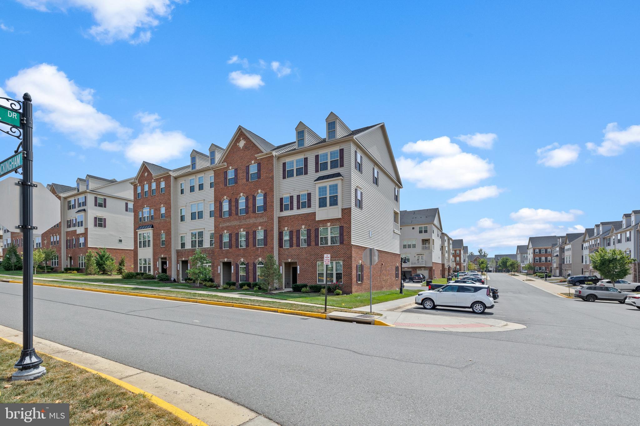 WENTWORTH GREEN - Residential Lease