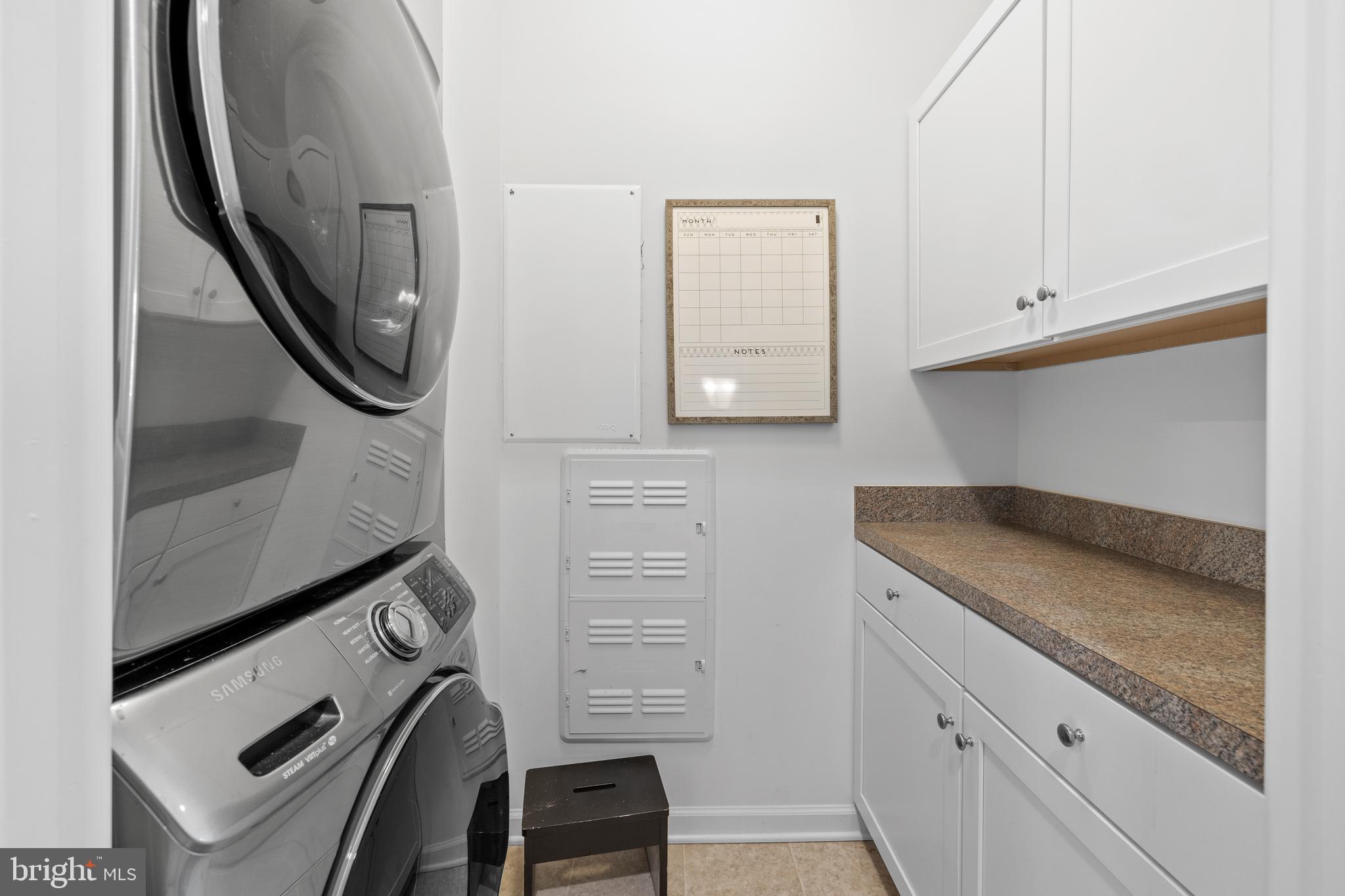 WENTWORTH GREEN - Residential Lease