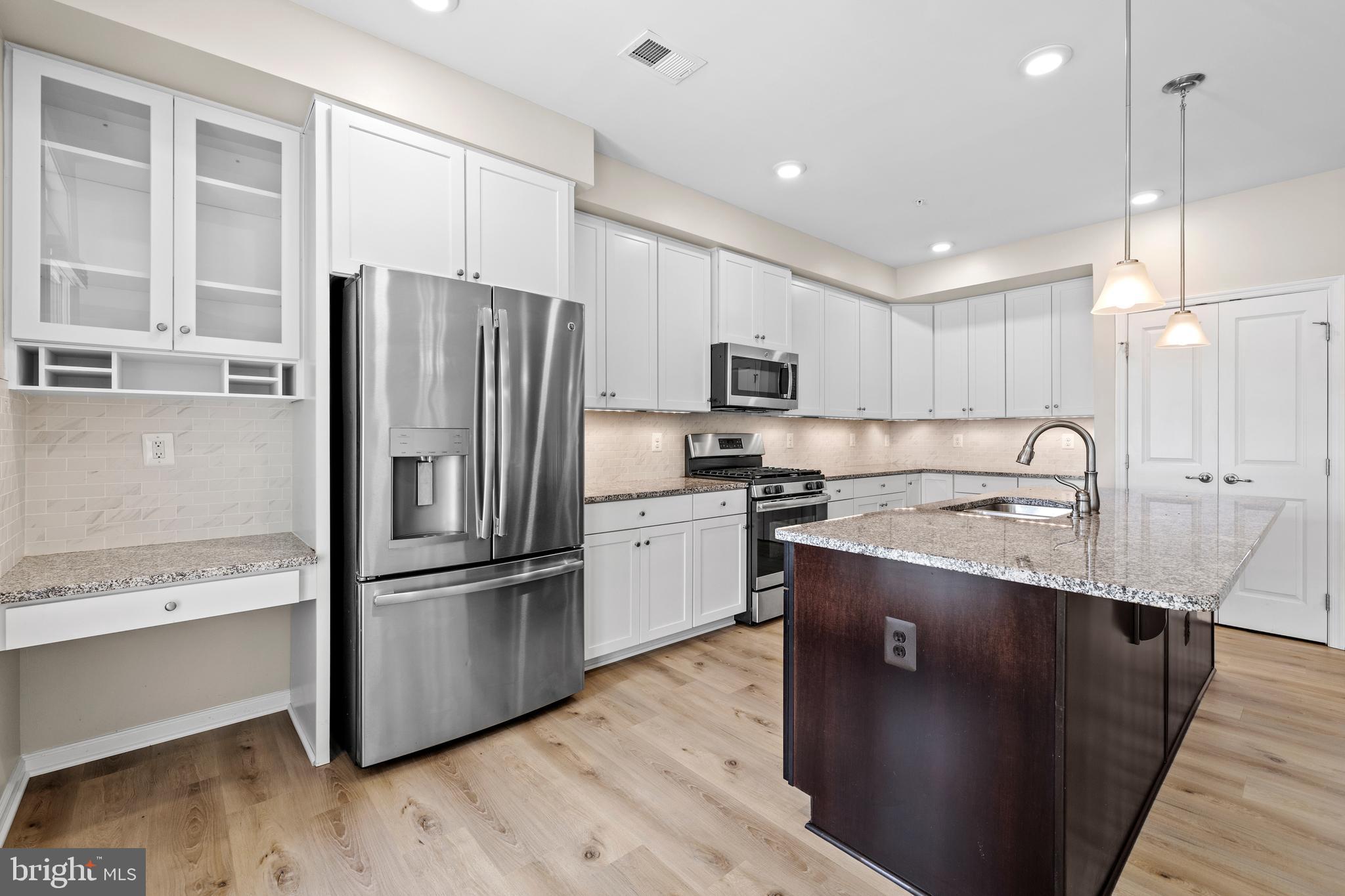 WENTWORTH GREEN - Residential Lease