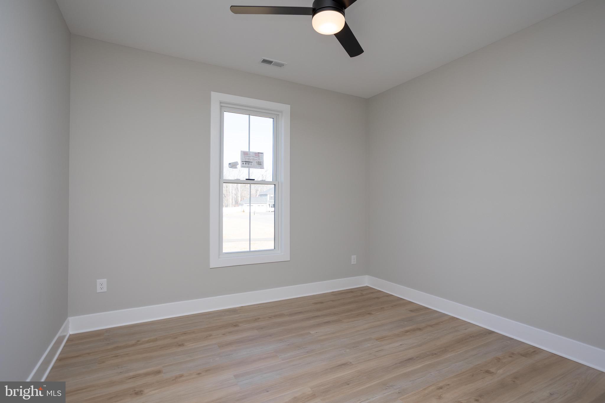 THE PONDS - Residential