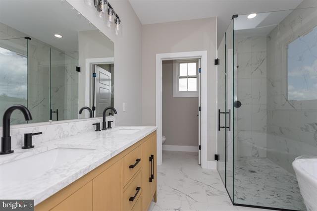 THE PONDS - Residential