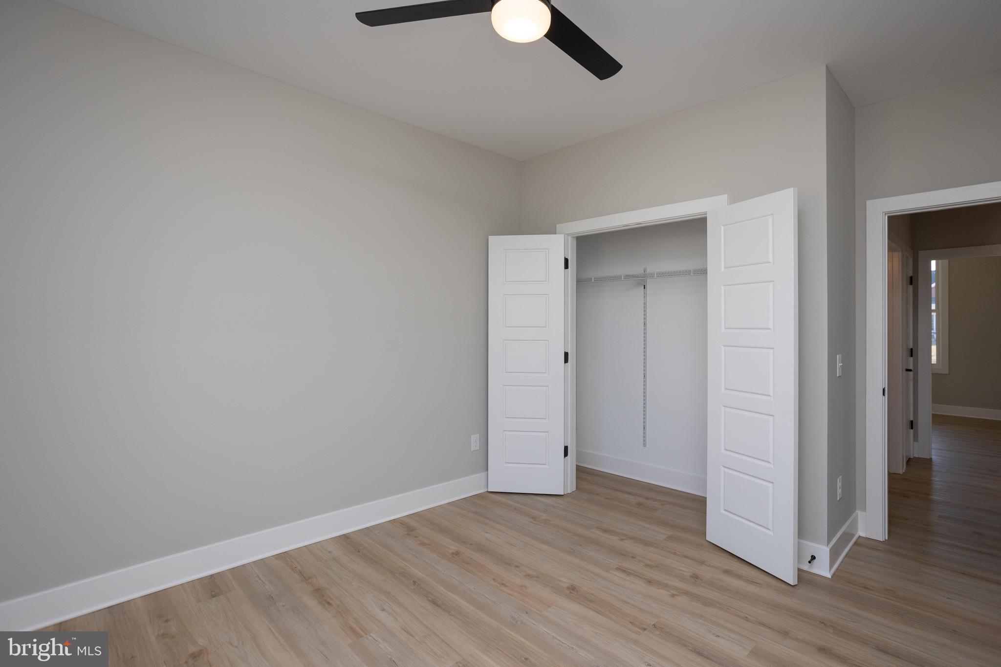 THE PONDS - Residential