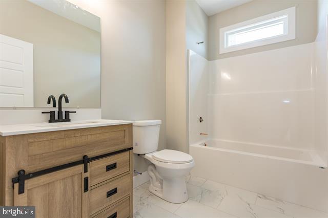 THE PONDS - Residential