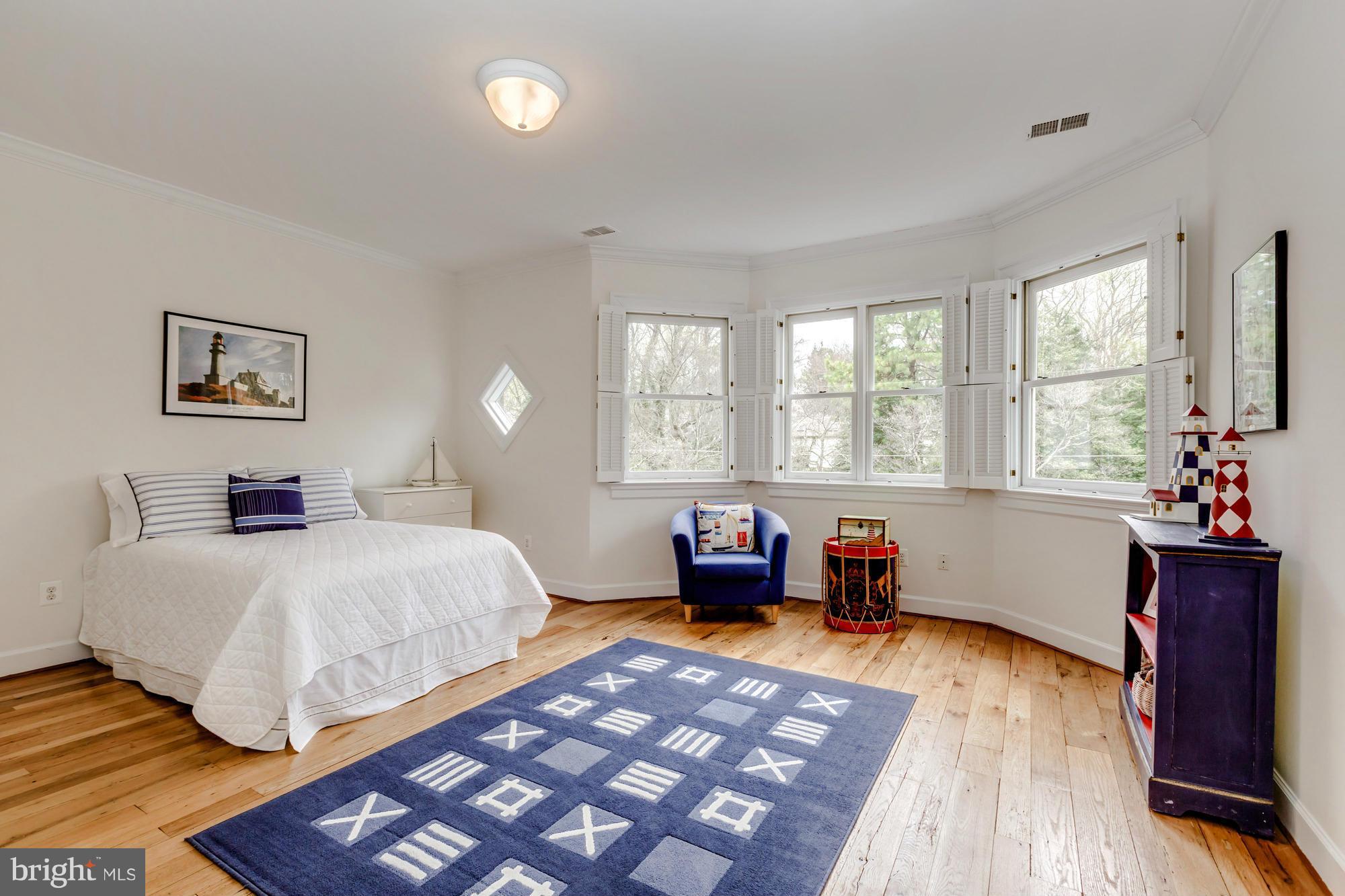 ELMWOOD ESTATES - Residential