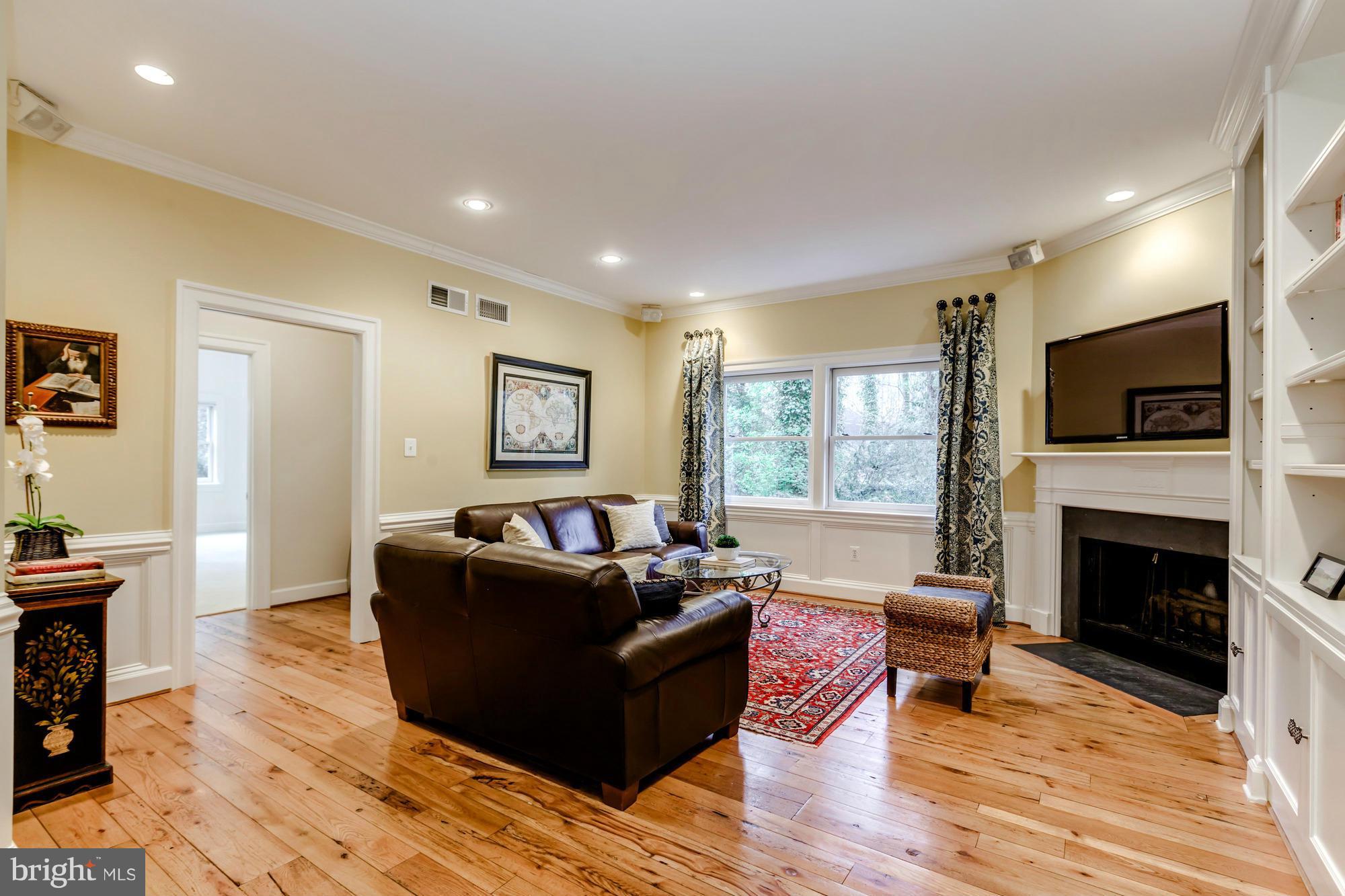 ELMWOOD ESTATES - Residential