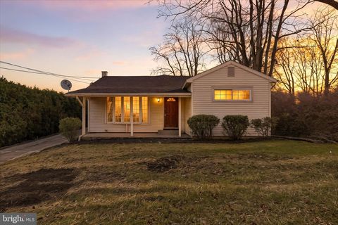 415 LAMPETER ROAD LANCASTER PA 17602