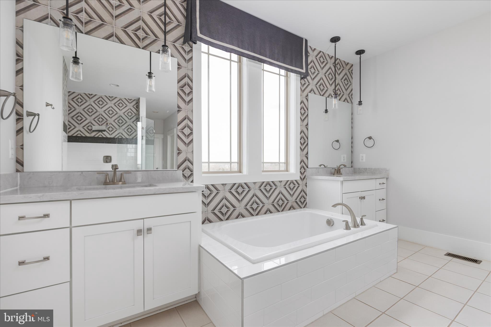 EMBREY MILL - Residential