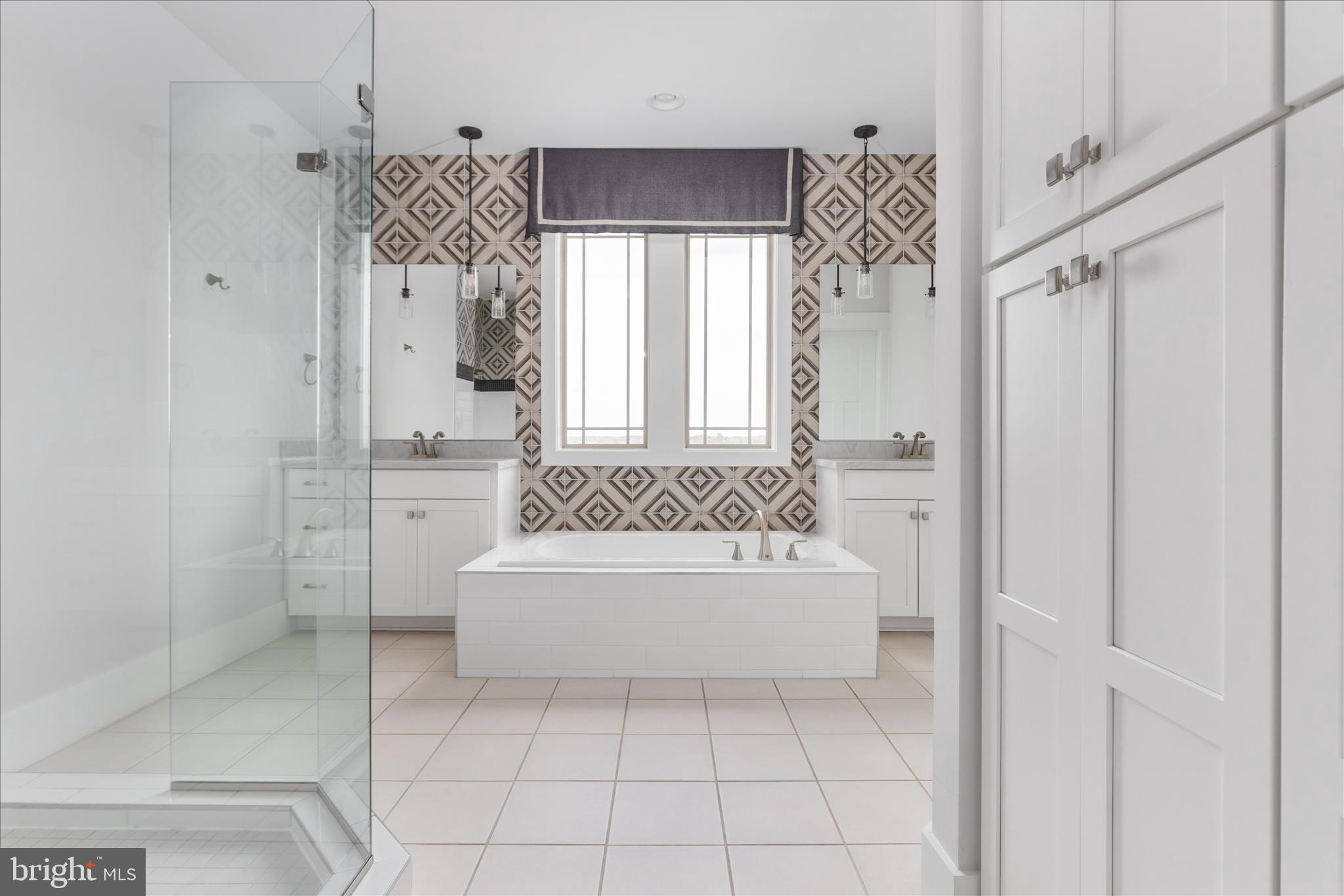 EMBREY MILL - Residential