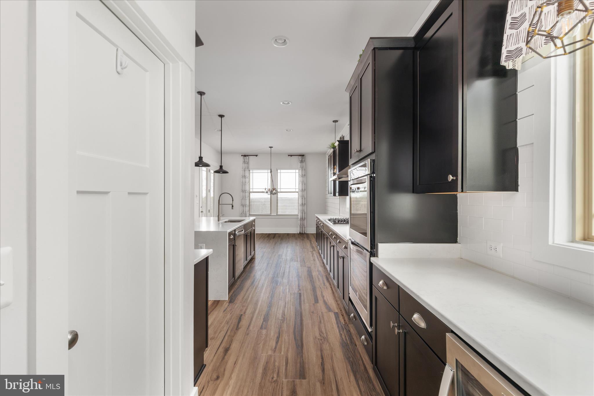 EMBREY MILL - Residential