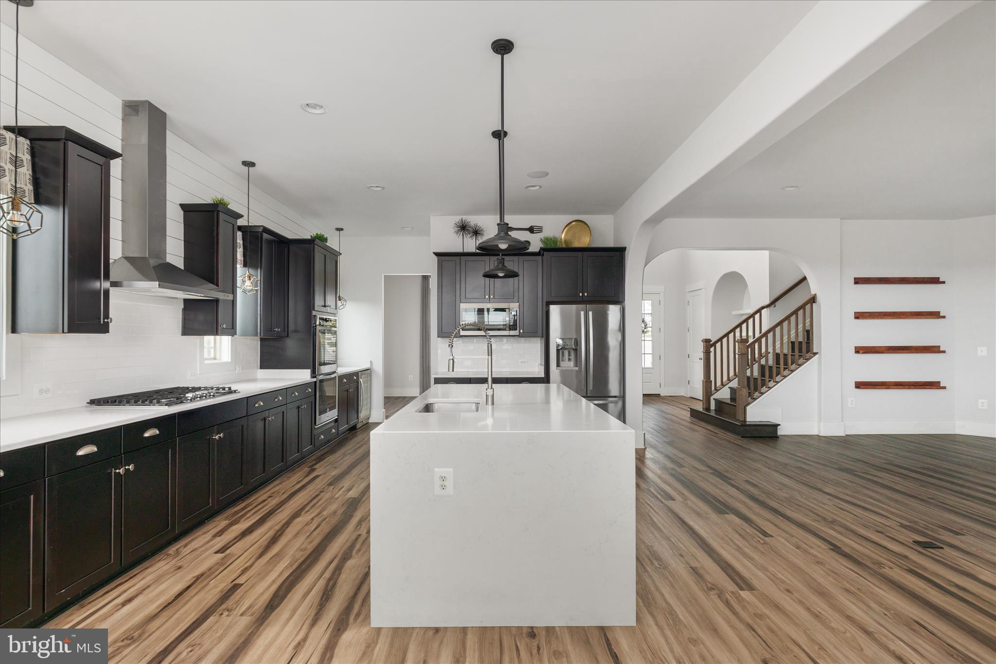 EMBREY MILL - Residential