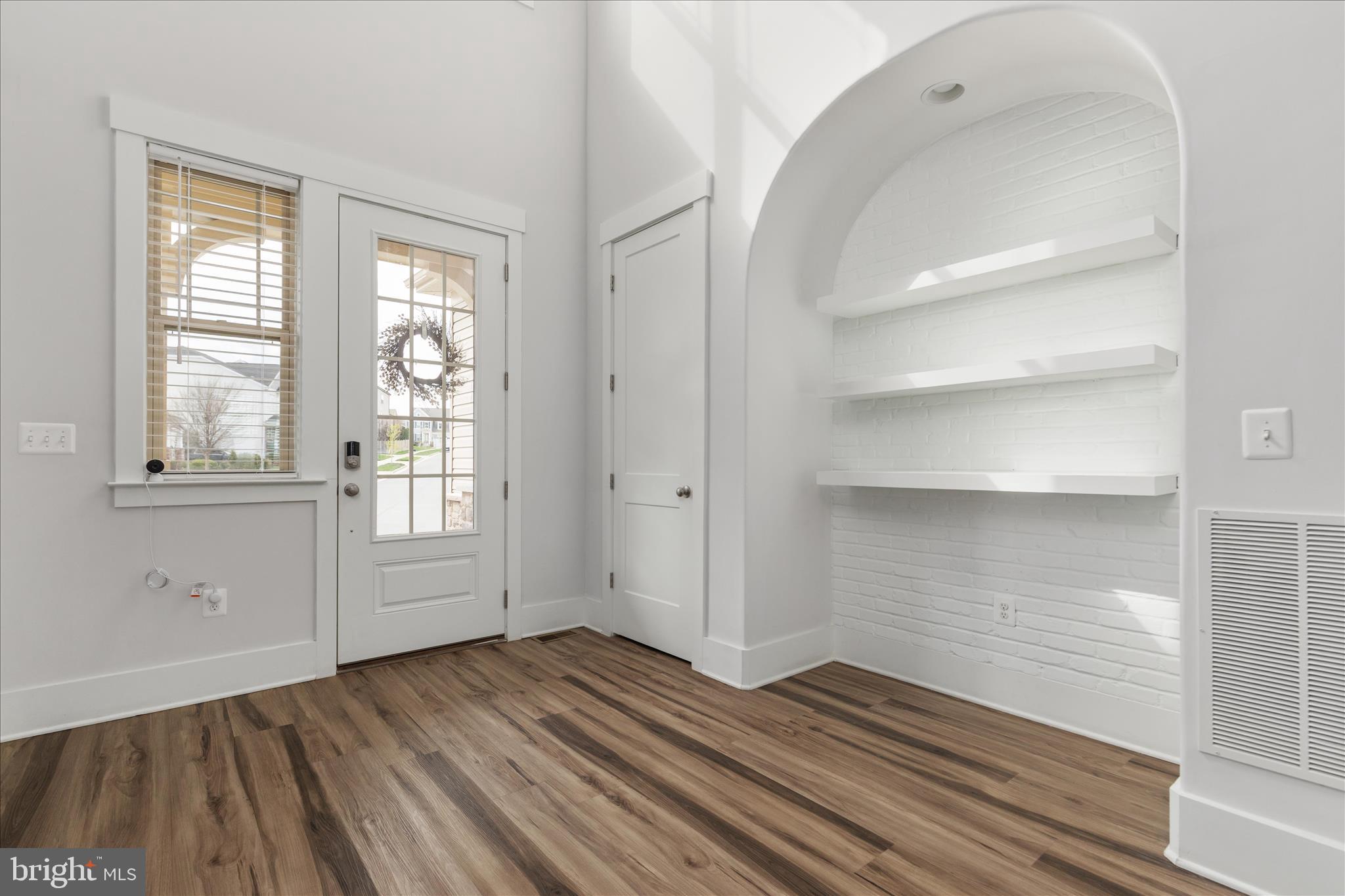 EMBREY MILL - Residential