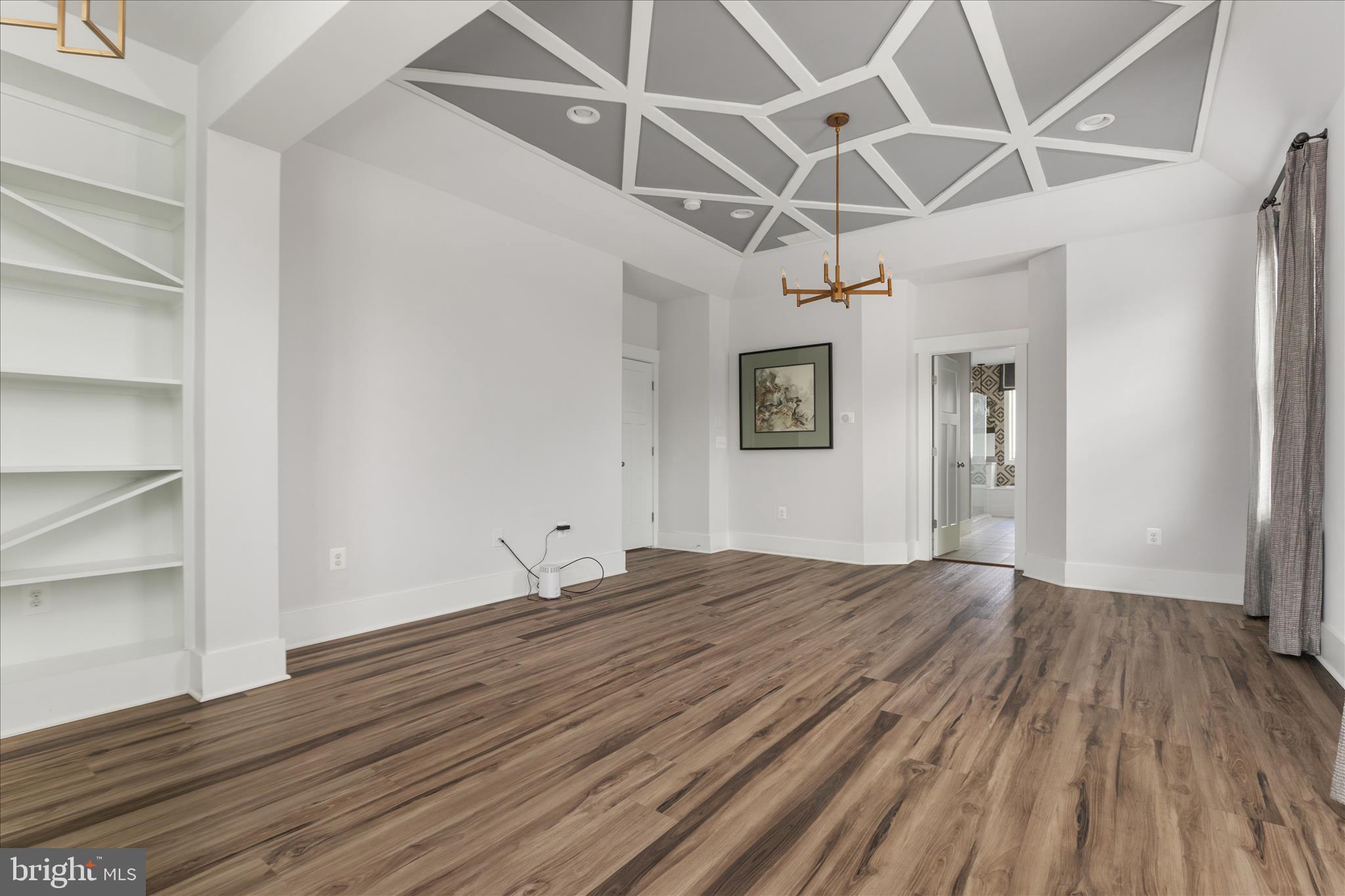 EMBREY MILL - Residential