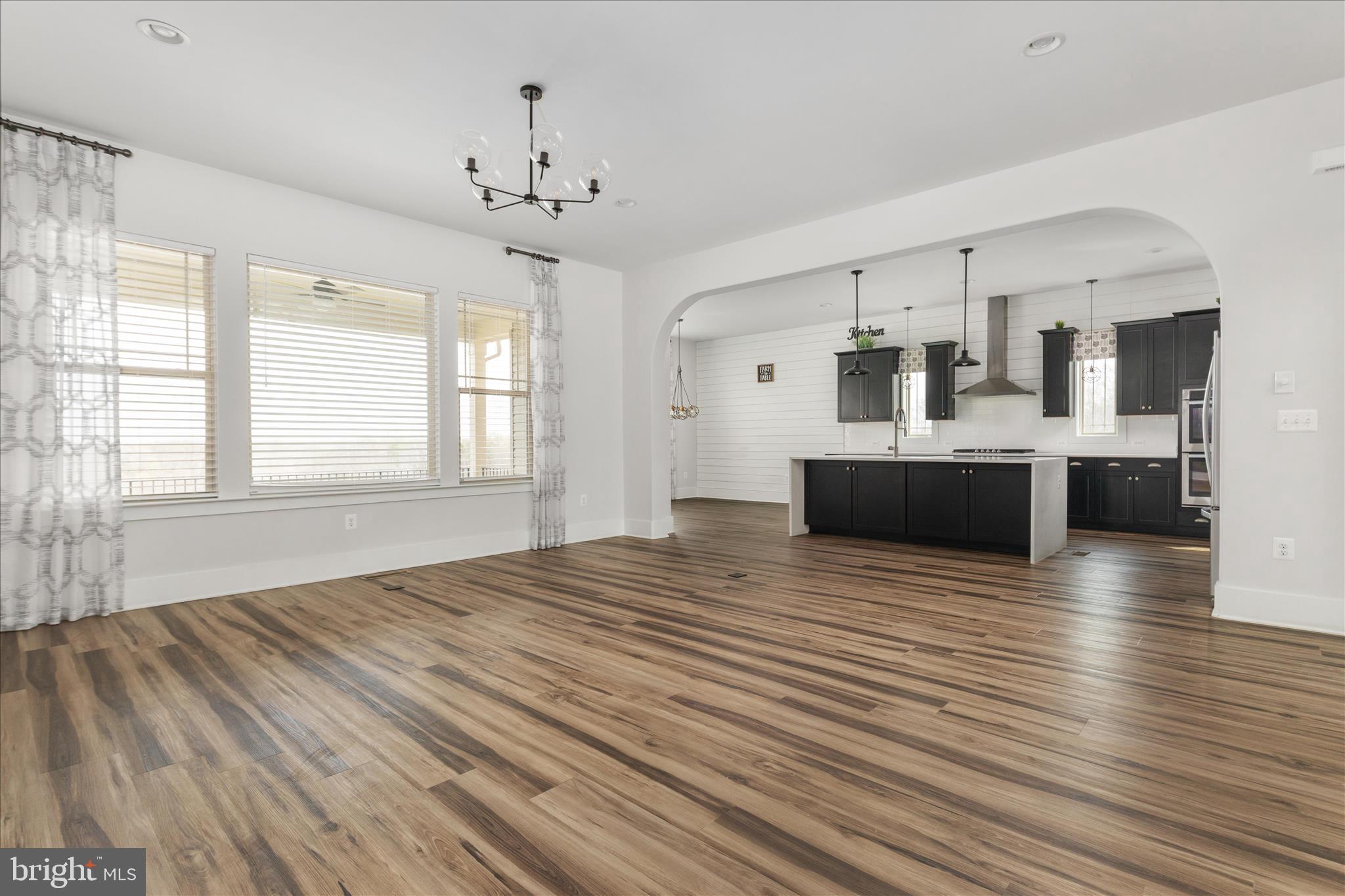 EMBREY MILL - Residential