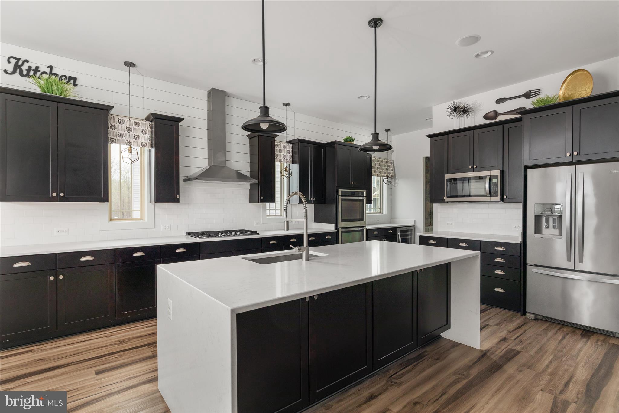 EMBREY MILL - Residential