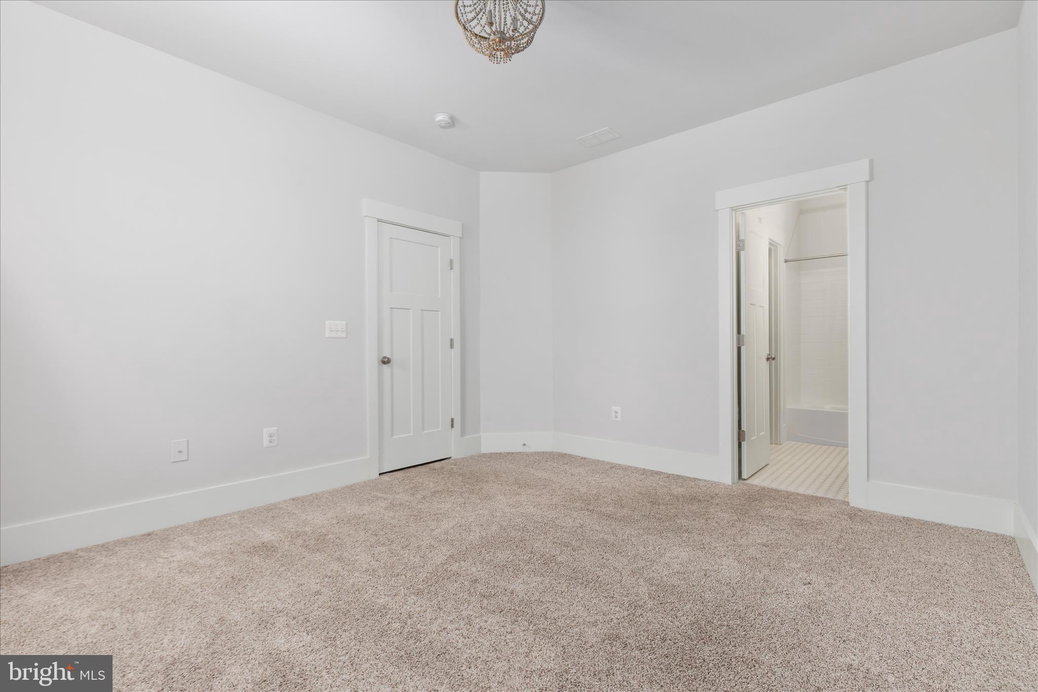 EMBREY MILL - Residential