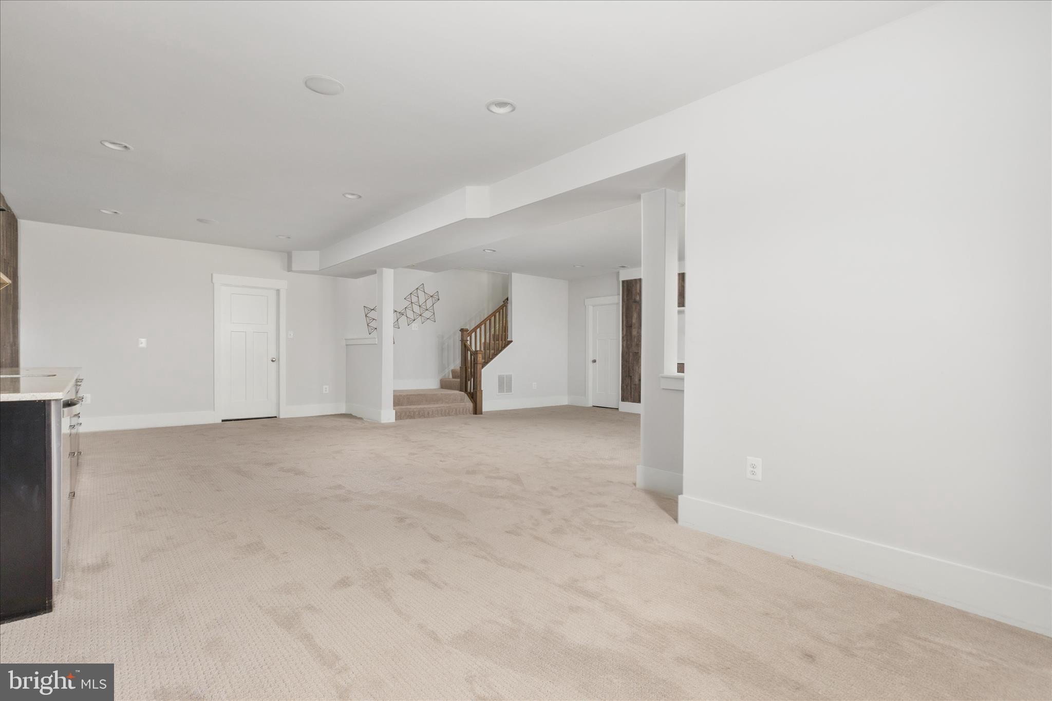 EMBREY MILL - Residential