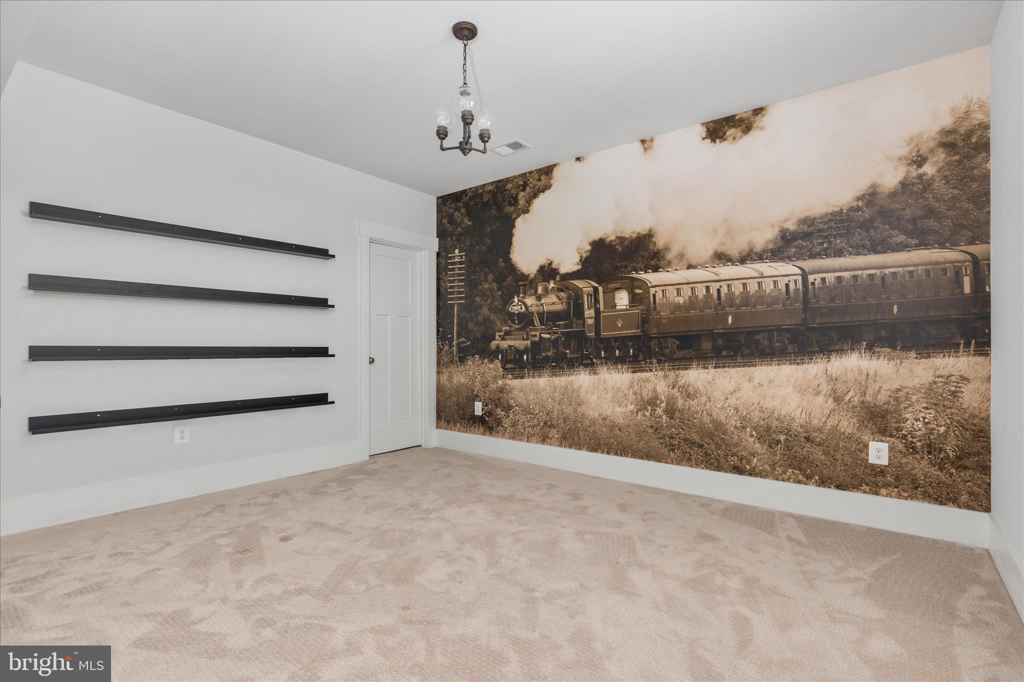 EMBREY MILL - Residential