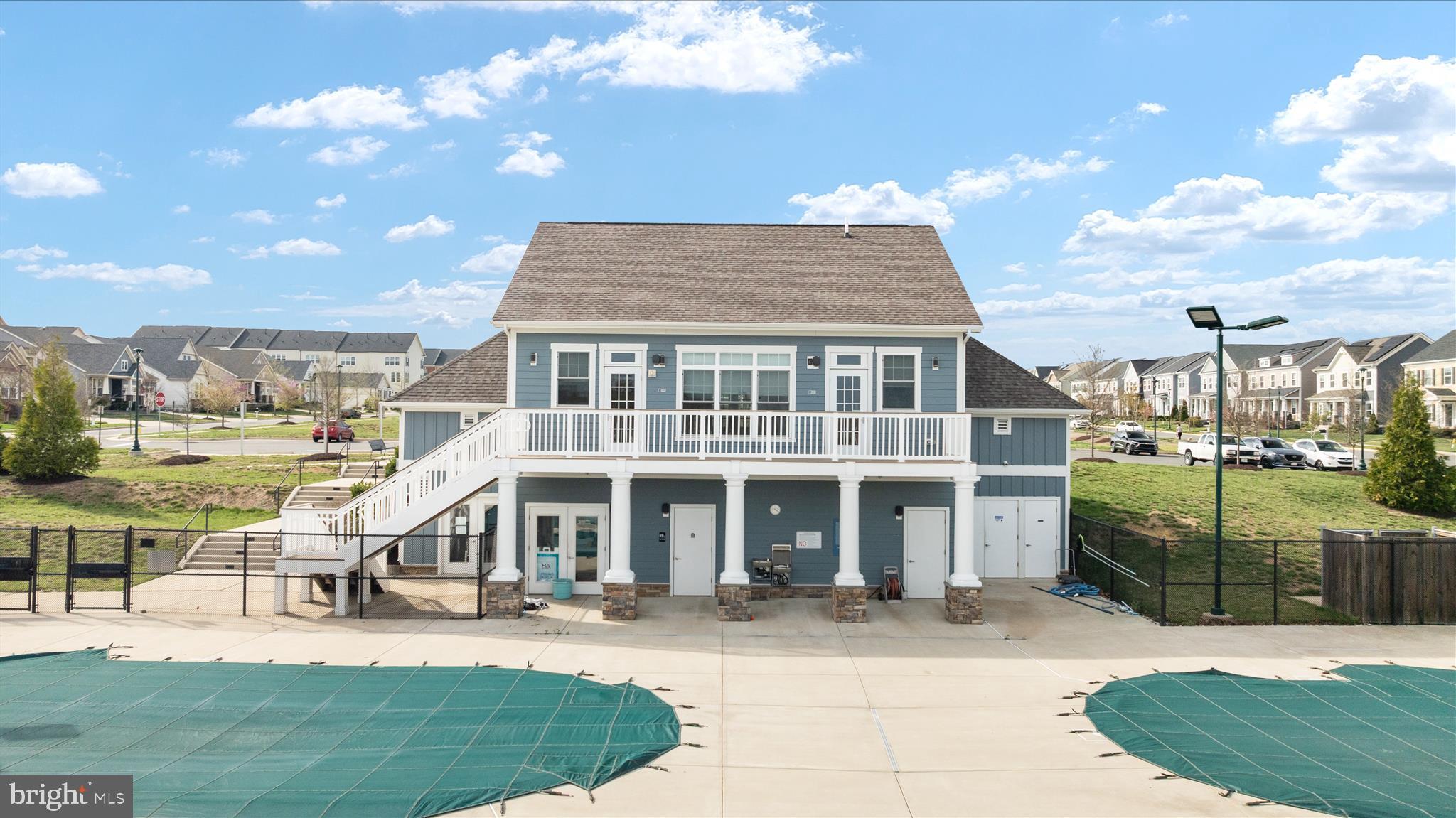 EMBREY MILL - Residential