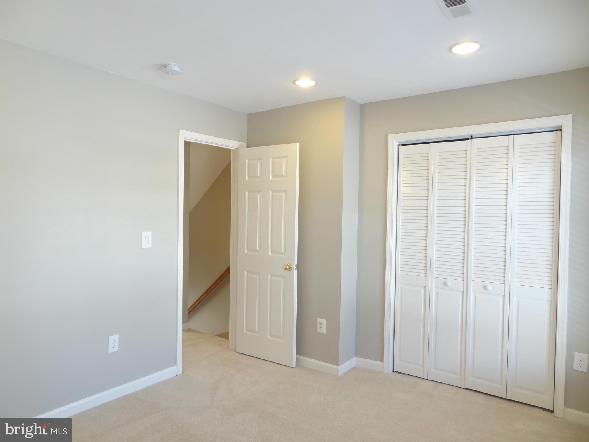 REGENTS WALK - Residential