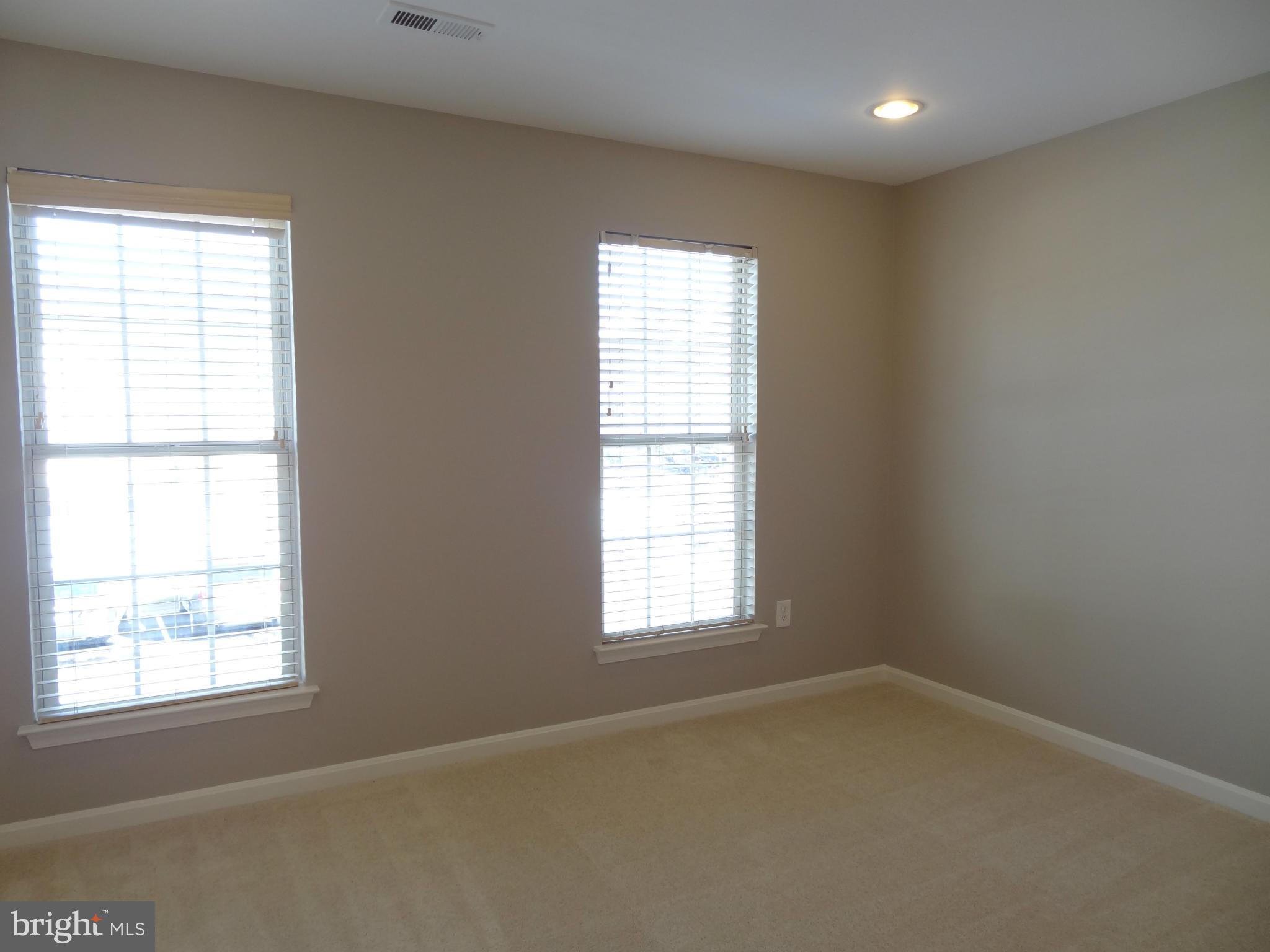 REGENTS WALK - Residential