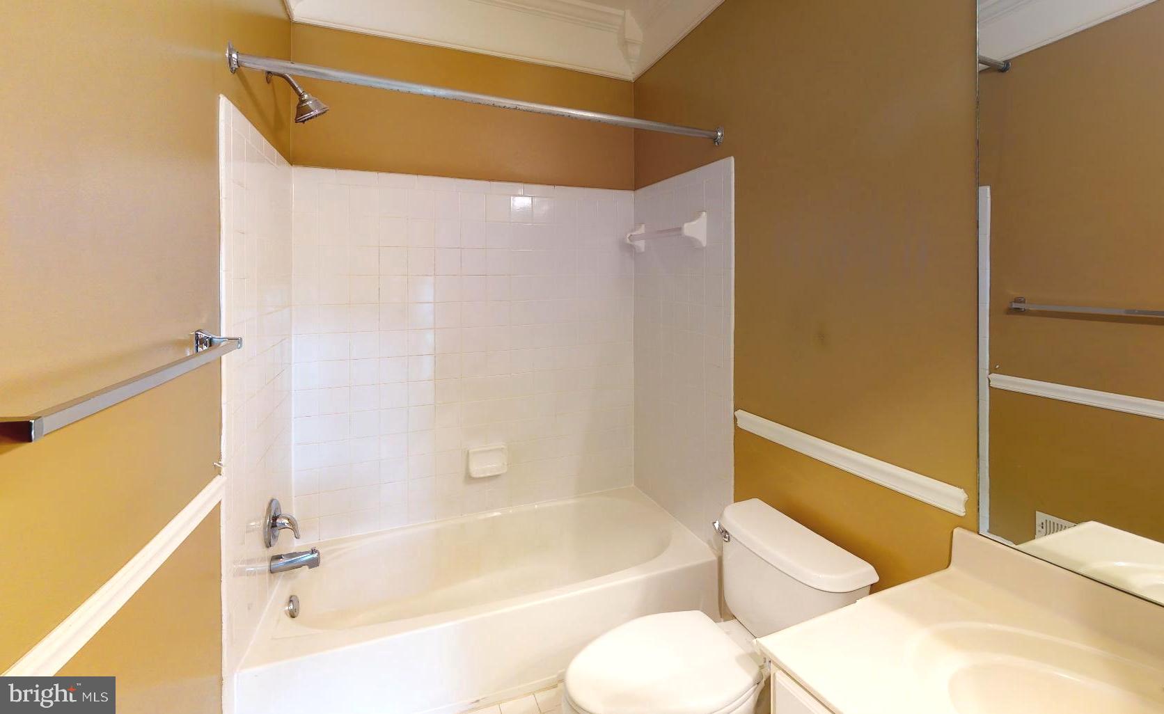 WOODMORE-RESUB-PLAT 4> - Residential