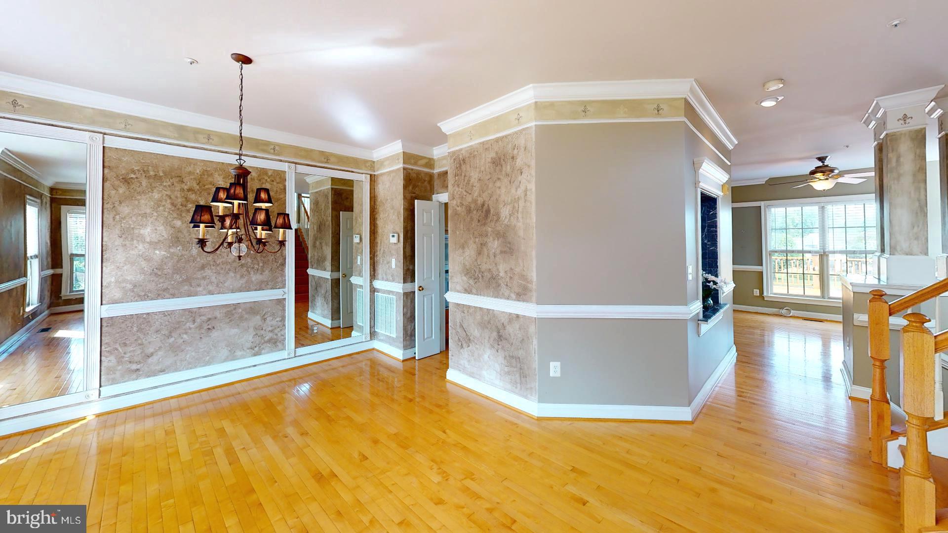 WOODMORE-RESUB-PLAT 4> - Residential