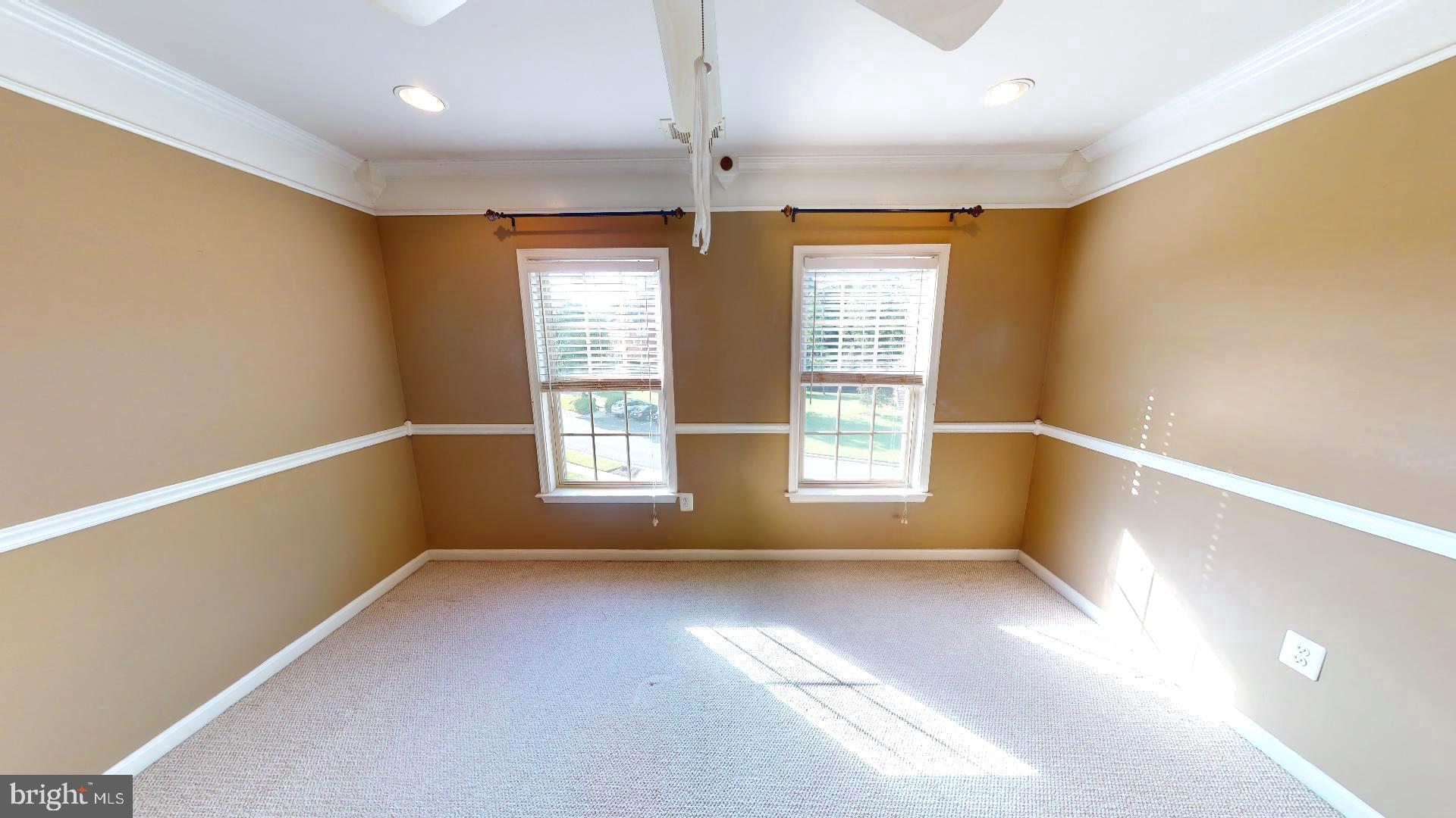 WOODMORE-RESUB-PLAT 4> - Residential