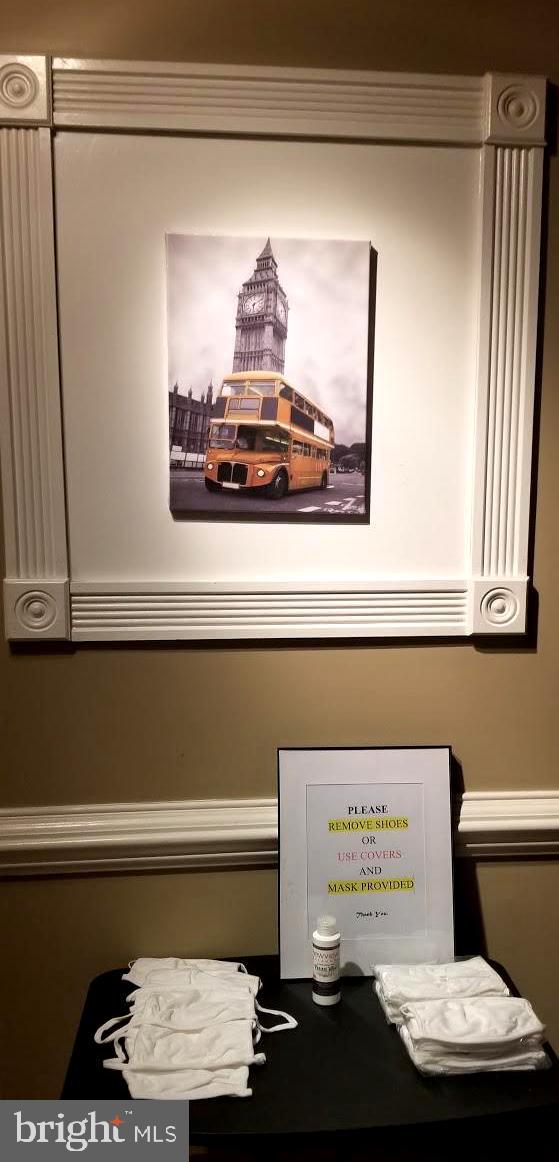 WOODMORE-RESUB-PLAT 4> - Residential