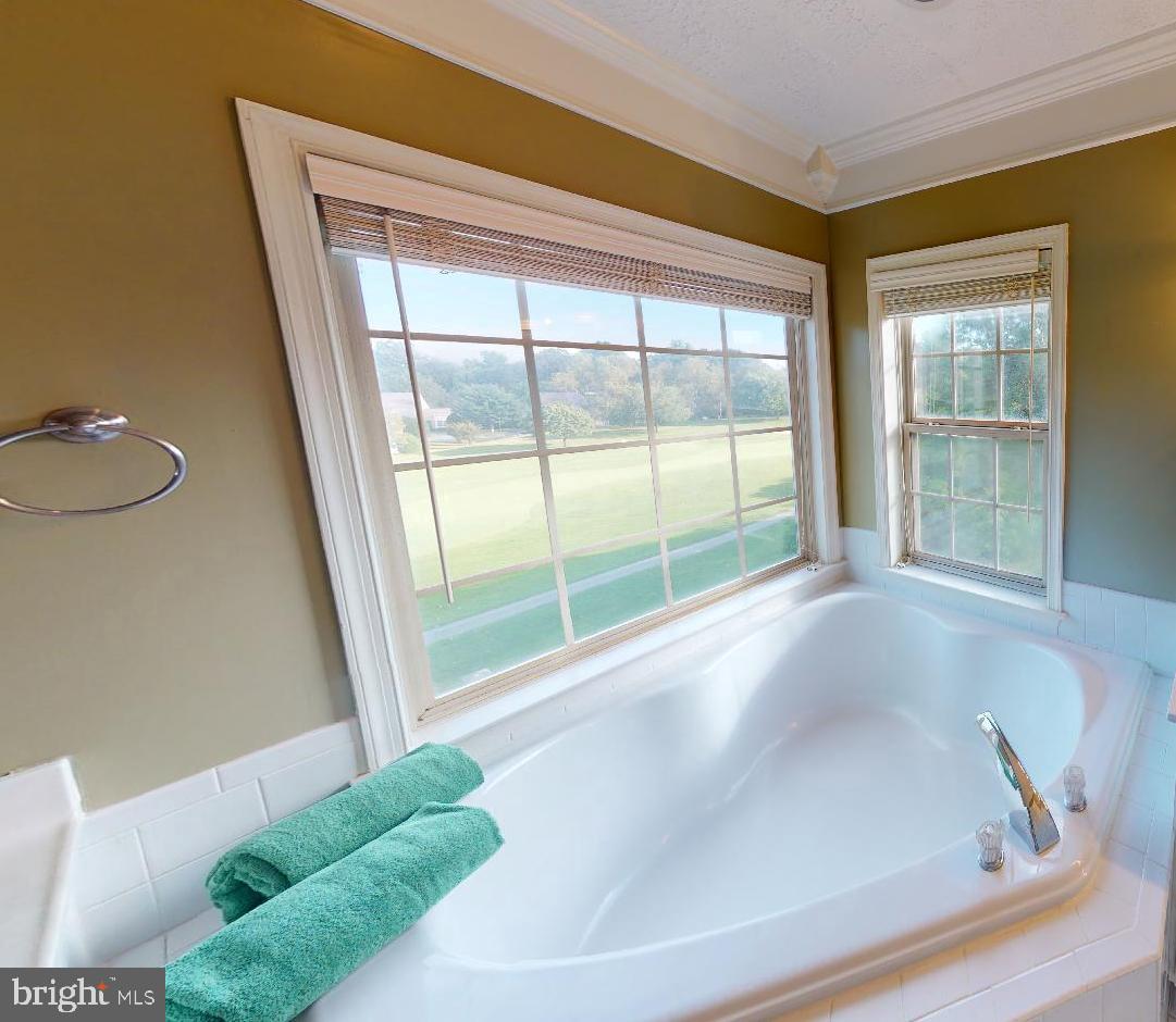 WOODMORE-RESUB-PLAT 4> - Residential