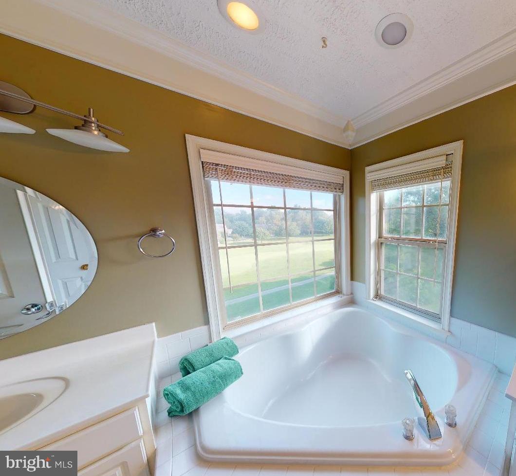 WOODMORE-RESUB-PLAT 4> - Residential