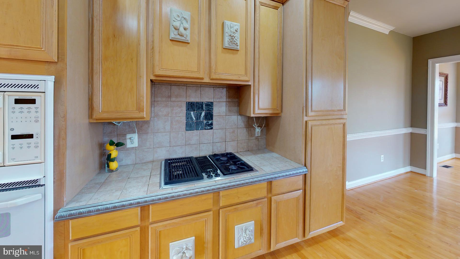 WOODMORE-RESUB-PLAT 4> - Residential