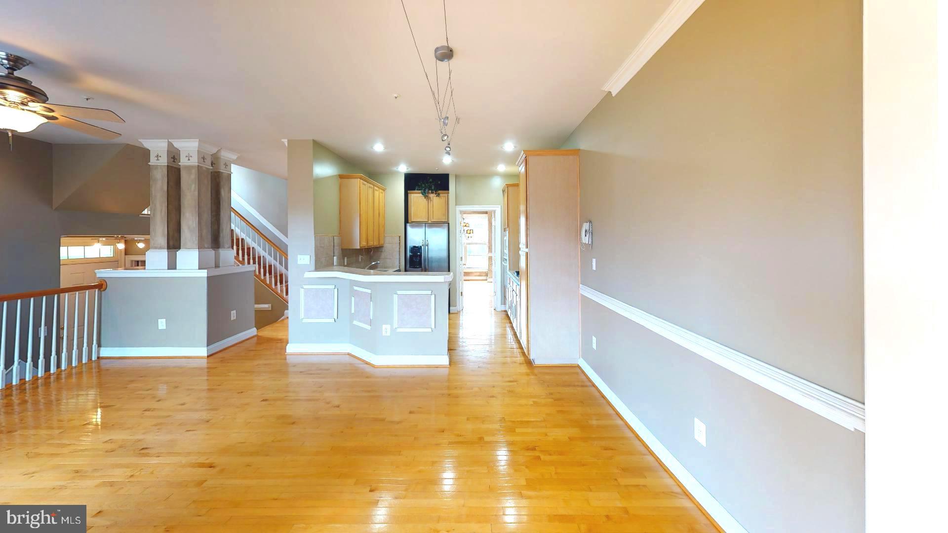 WOODMORE-RESUB-PLAT 4> - Residential