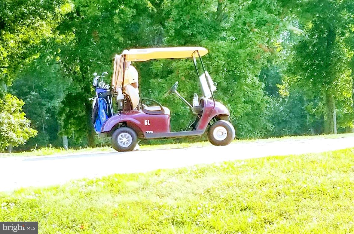 WOODMORE-RESUB-PLAT 4> - Residential