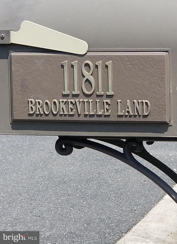 WOODMORE-RESUB-PLAT 4> - Residential