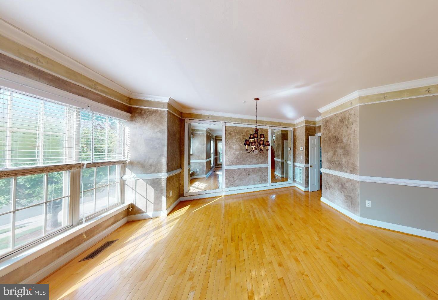 WOODMORE-RESUB-PLAT 4> - Residential