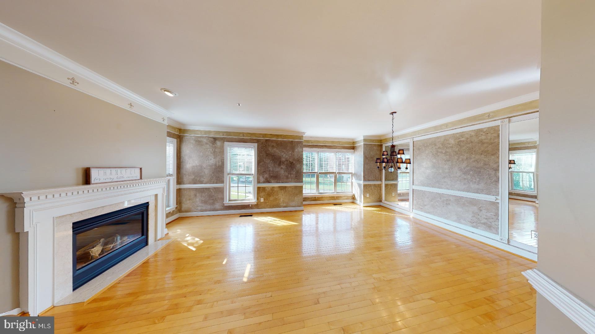 WOODMORE-RESUB-PLAT 4> - Residential