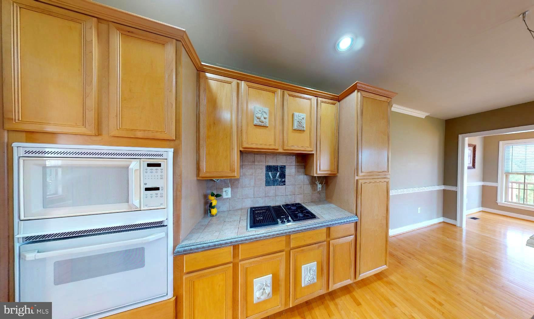 WOODMORE-RESUB-PLAT 4> - Residential