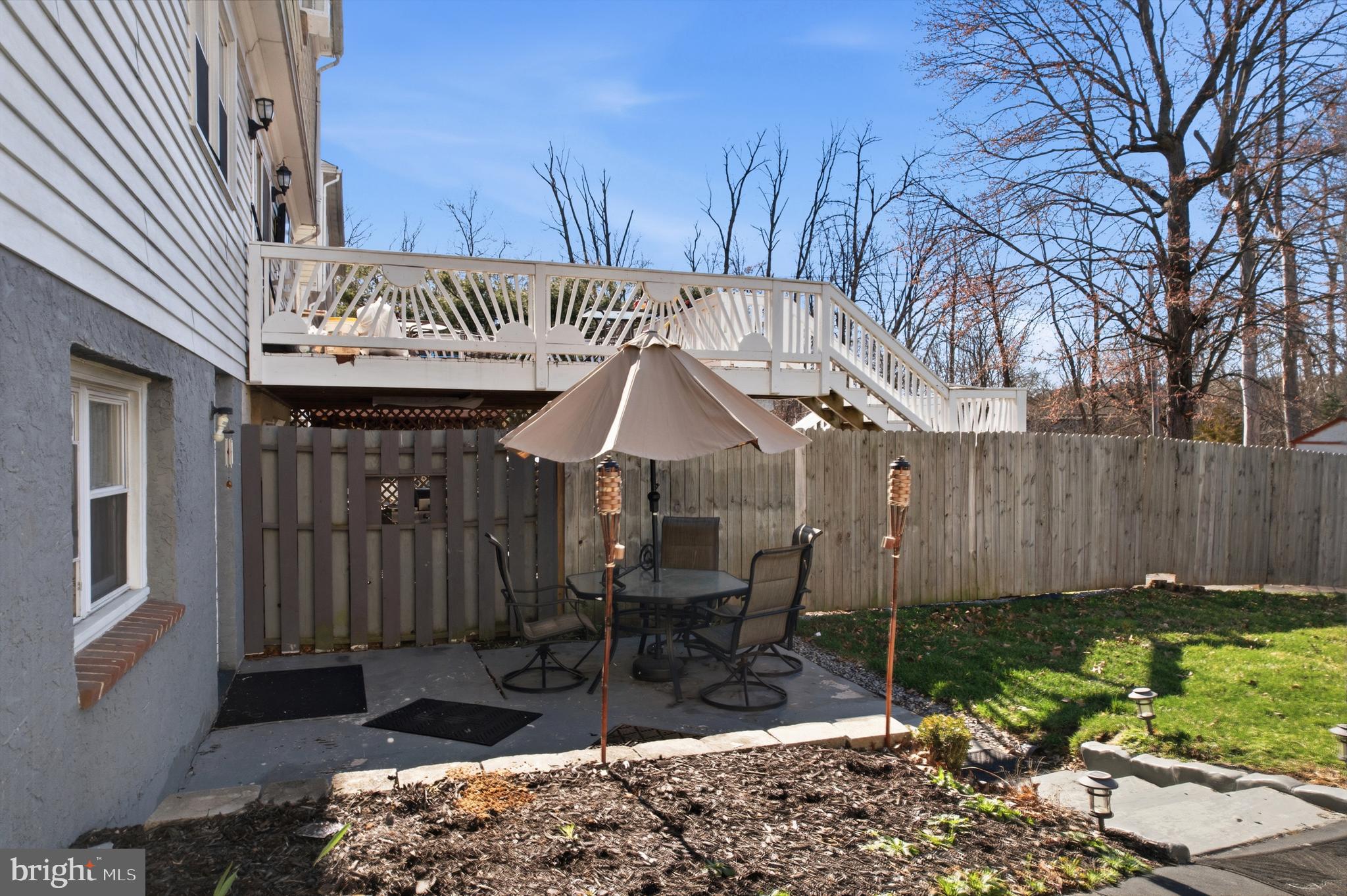 JUSTIN MANOR - Residential