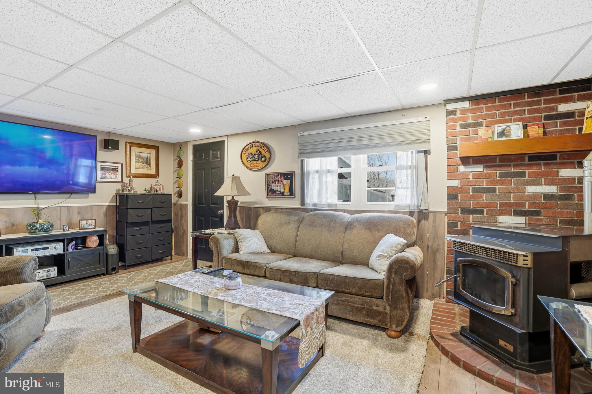 JUSTIN MANOR - Residential