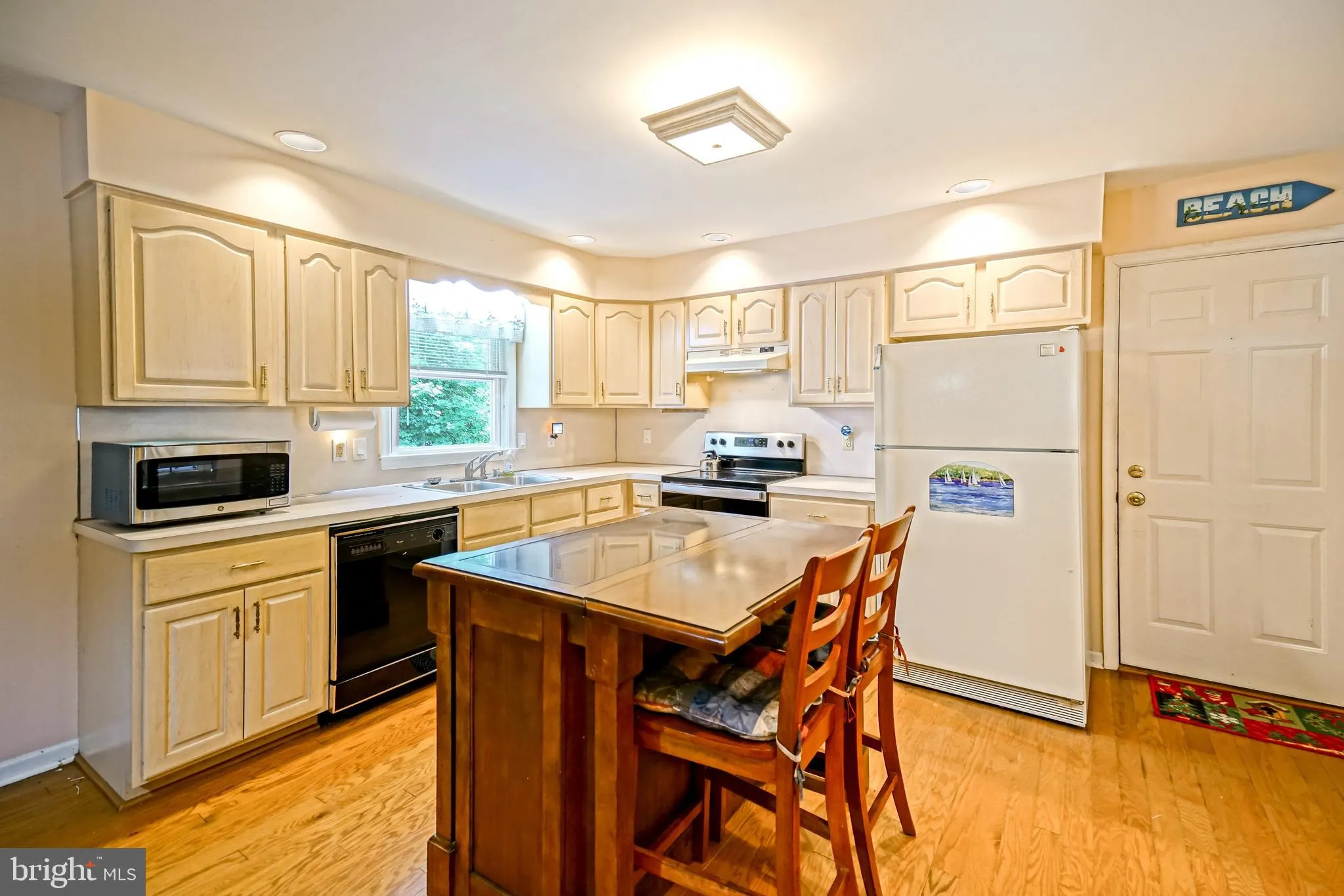 Lewes, Delaware 19958, United States, 3 Bedrooms Bedrooms, ,2 BathroomsBathrooms,Residential,Pending,155892