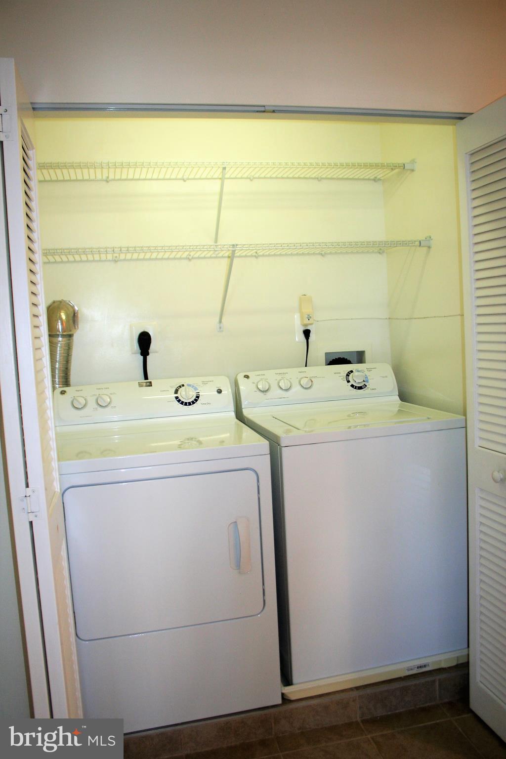 PERRY HALL FARMS - Residential