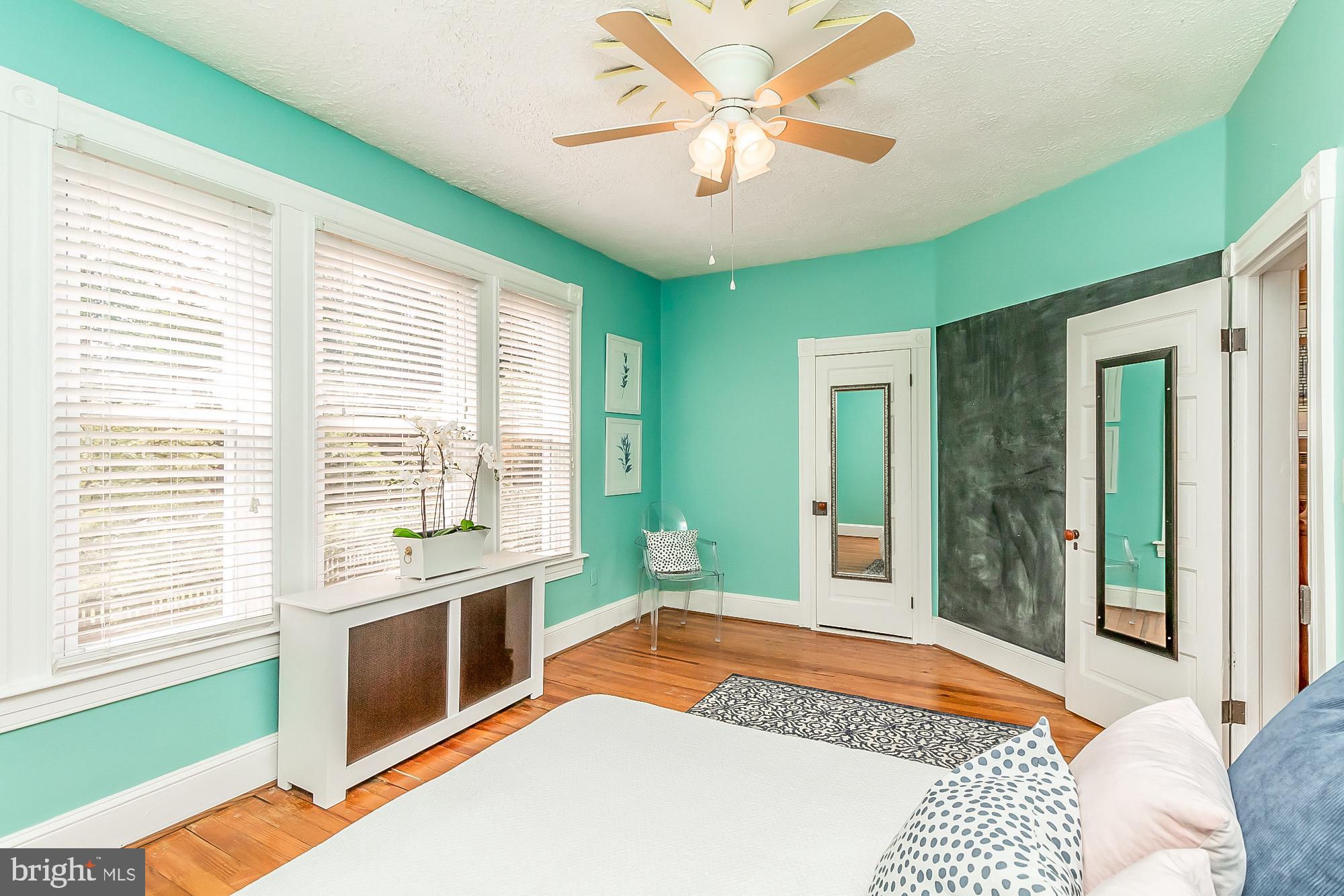 OVERLEA - Residential