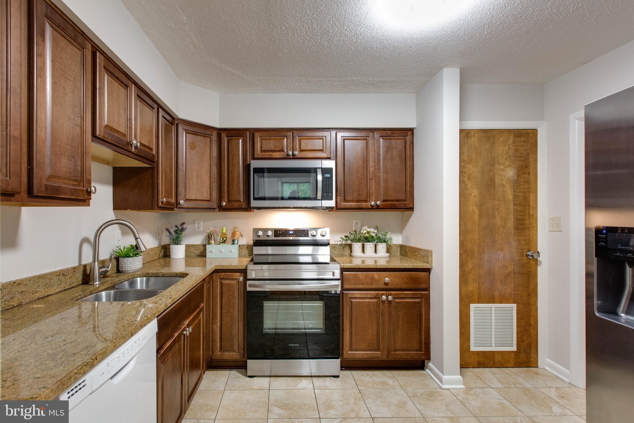 GLEN BURNIE PARK - Residential