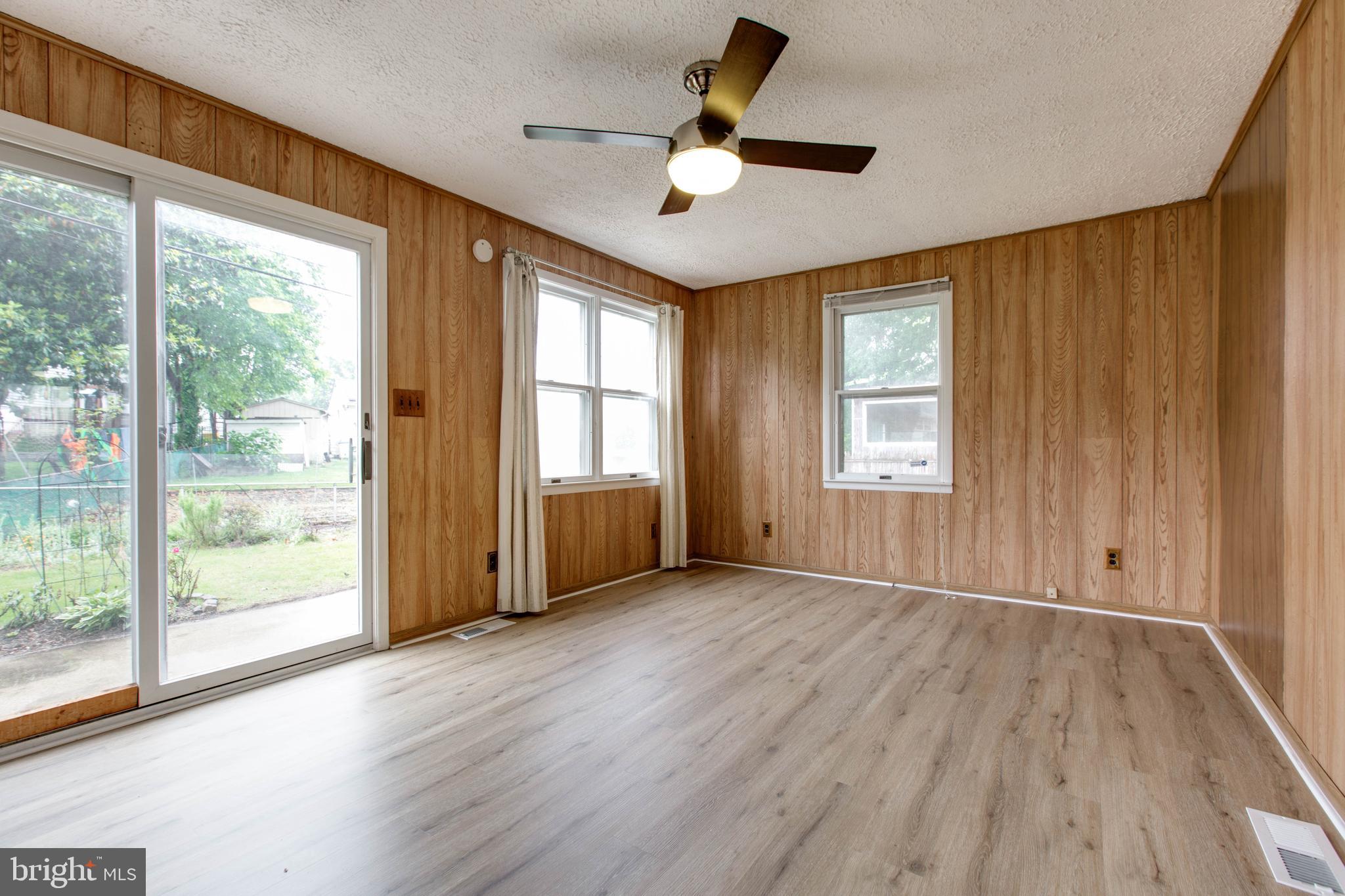 GLEN BURNIE PARK - Residential