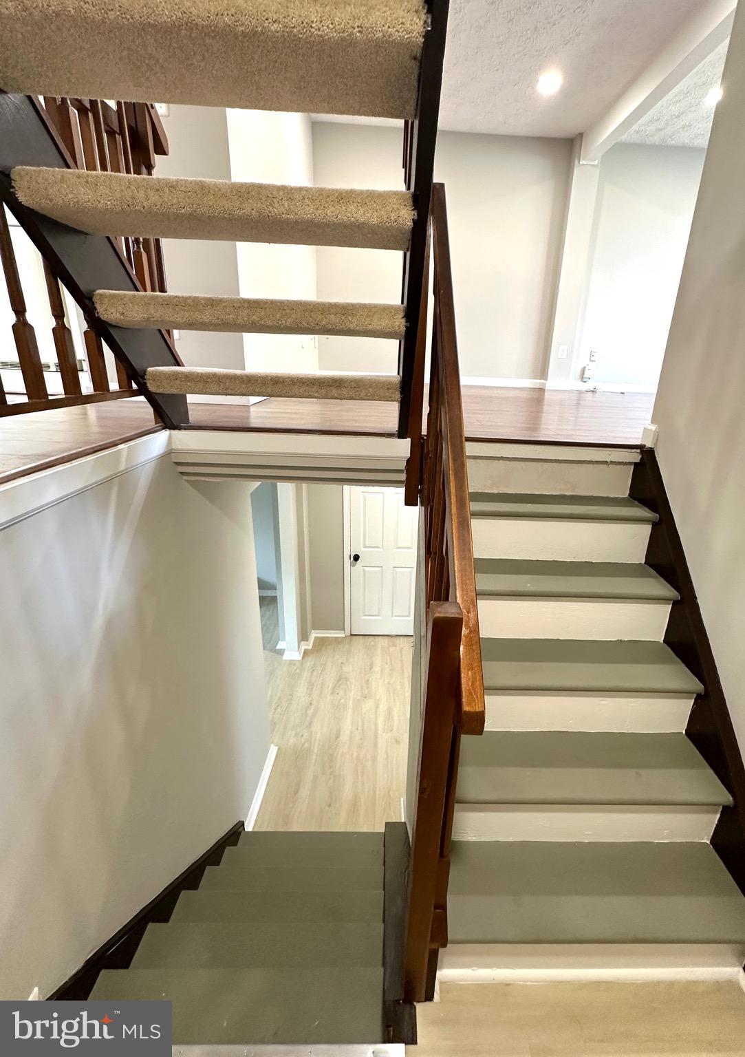 LITTLE ROCKY RUN - Residential Lease